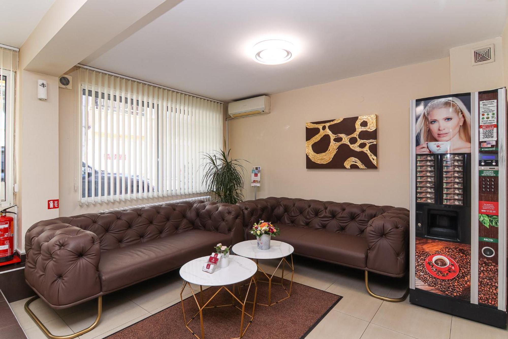 Family Hotel Madrid ソフィア エクステリア 写真
