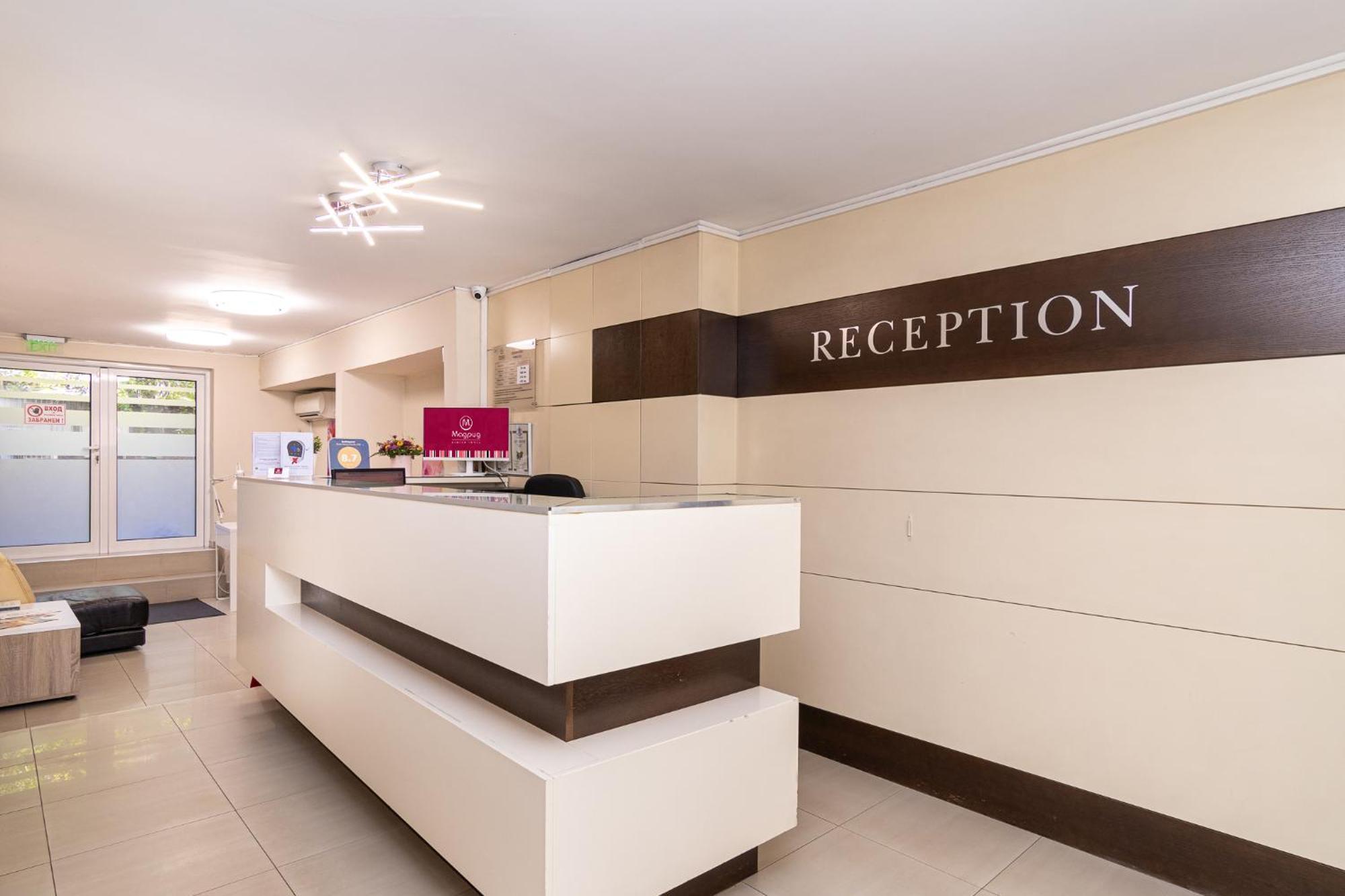 Family Hotel Madrid ソフィア エクステリア 写真