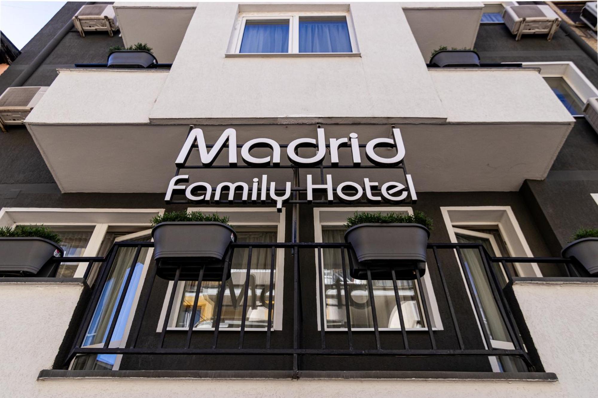Family Hotel Madrid ソフィア エクステリア 写真