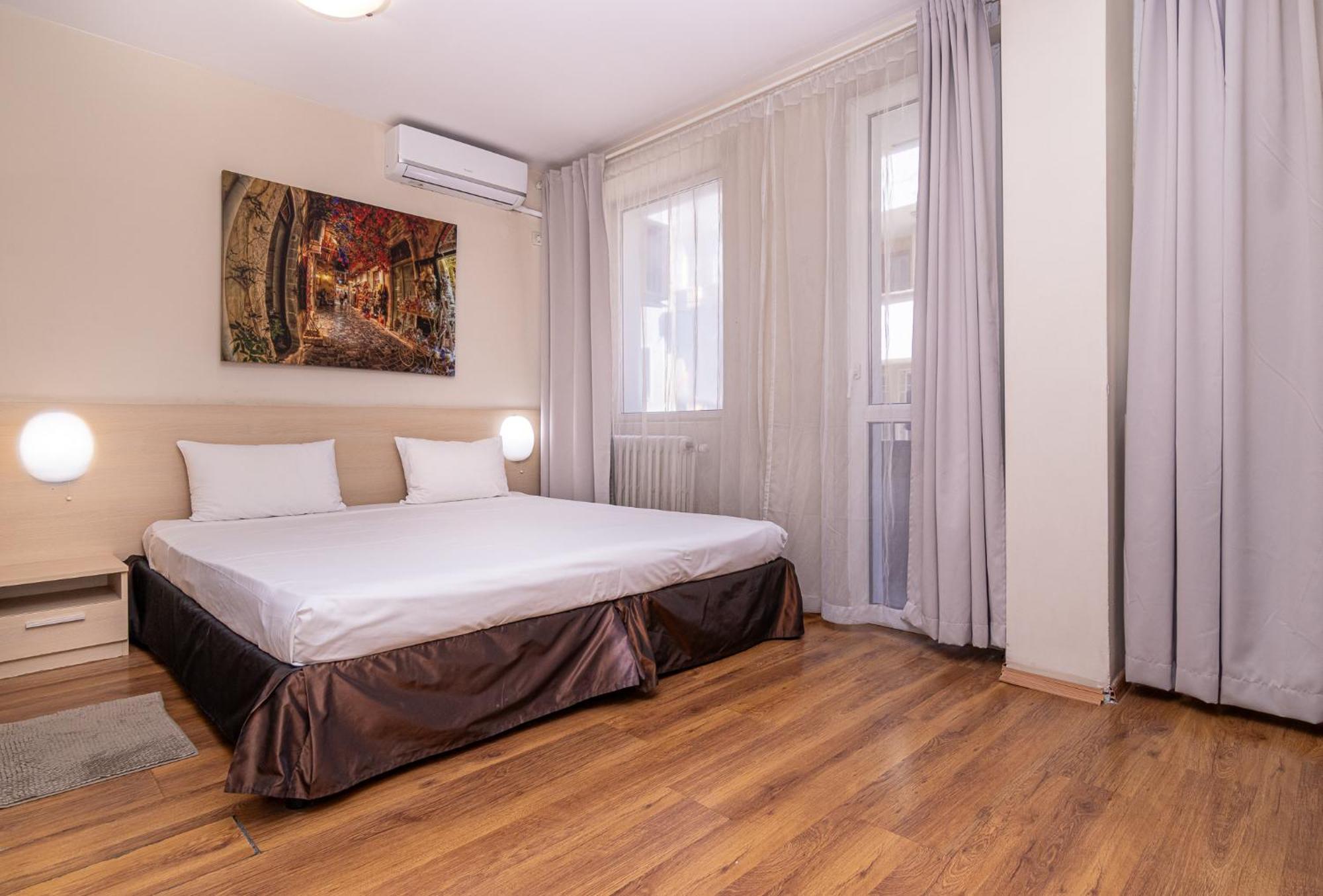 Family Hotel Madrid ソフィア エクステリア 写真