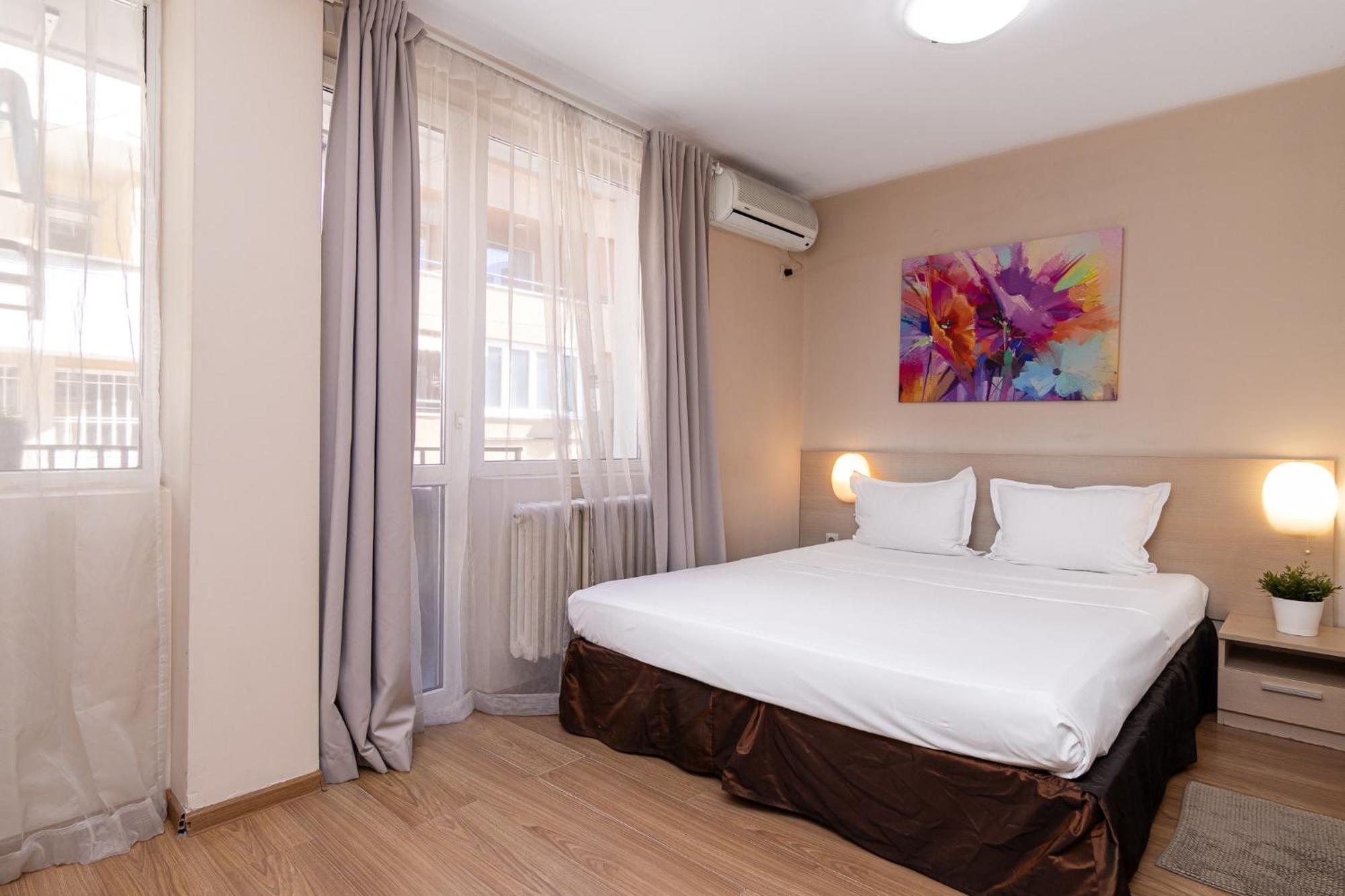 Family Hotel Madrid ソフィア エクステリア 写真