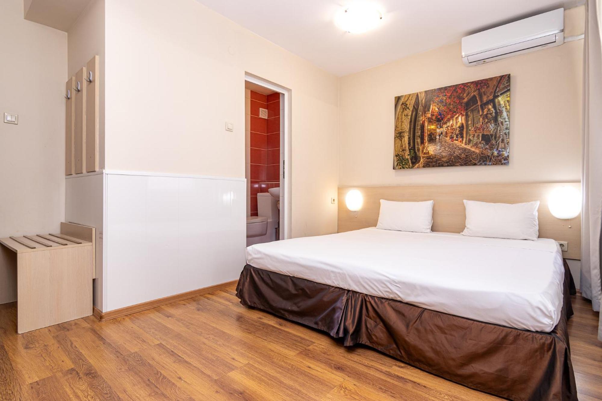 Family Hotel Madrid ソフィア エクステリア 写真