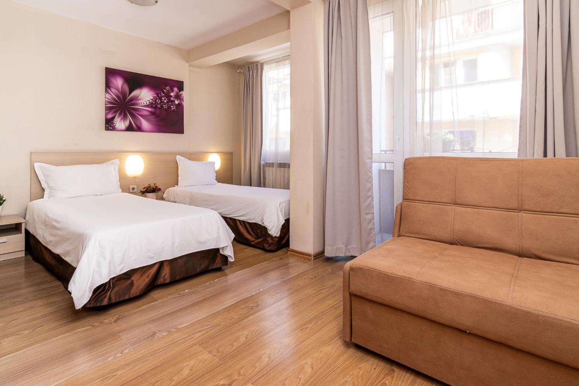 Family Hotel Madrid ソフィア エクステリア 写真