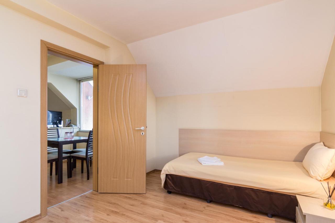 Family Hotel Madrid ソフィア エクステリア 写真