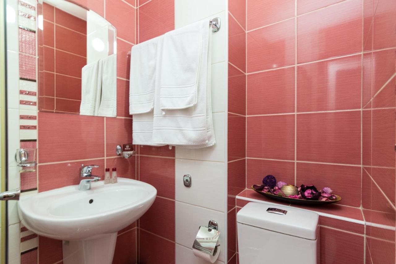 Family Hotel Madrid ソフィア エクステリア 写真